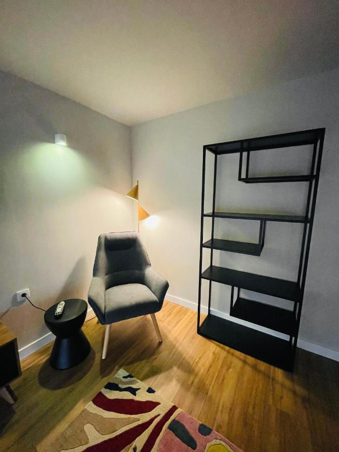 Duque De Loule Apartment Porto Luaran gambar