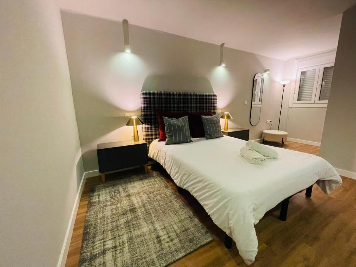Duque De Loule Apartment Porto Luaran gambar