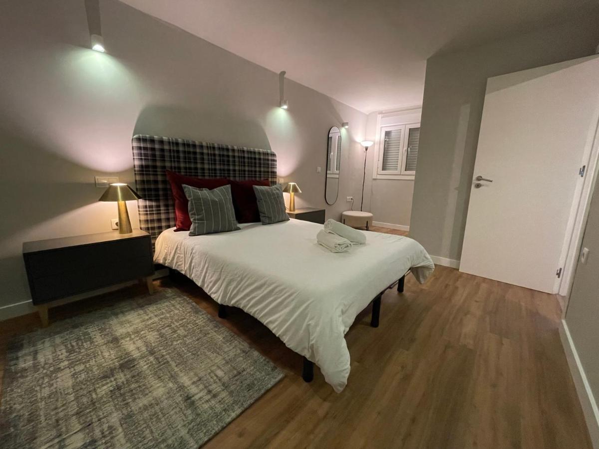 Duque De Loule Apartment Porto Luaran gambar