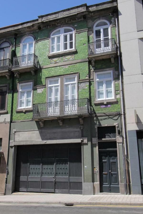 Duque De Loule Apartment Porto Luaran gambar