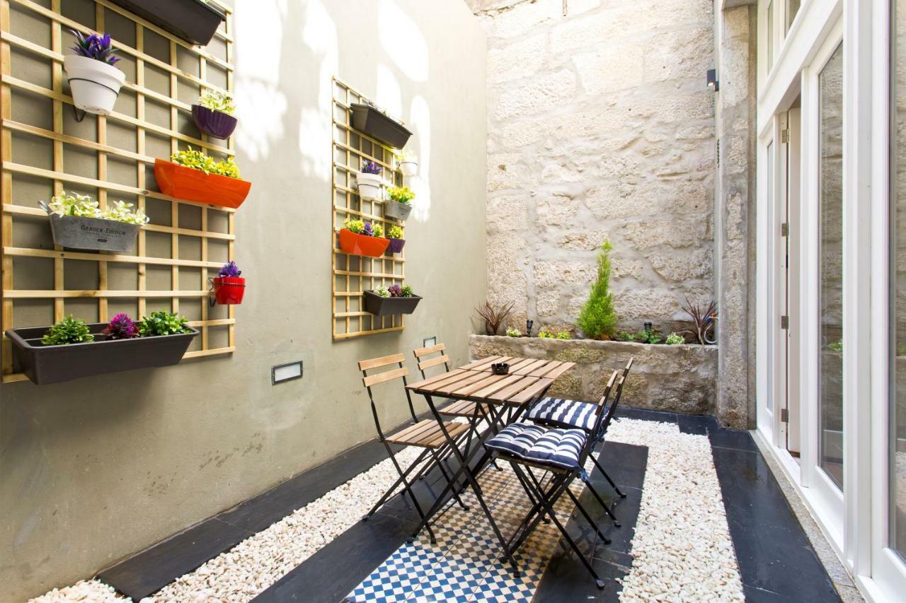Duque De Loule Apartment Porto Luaran gambar